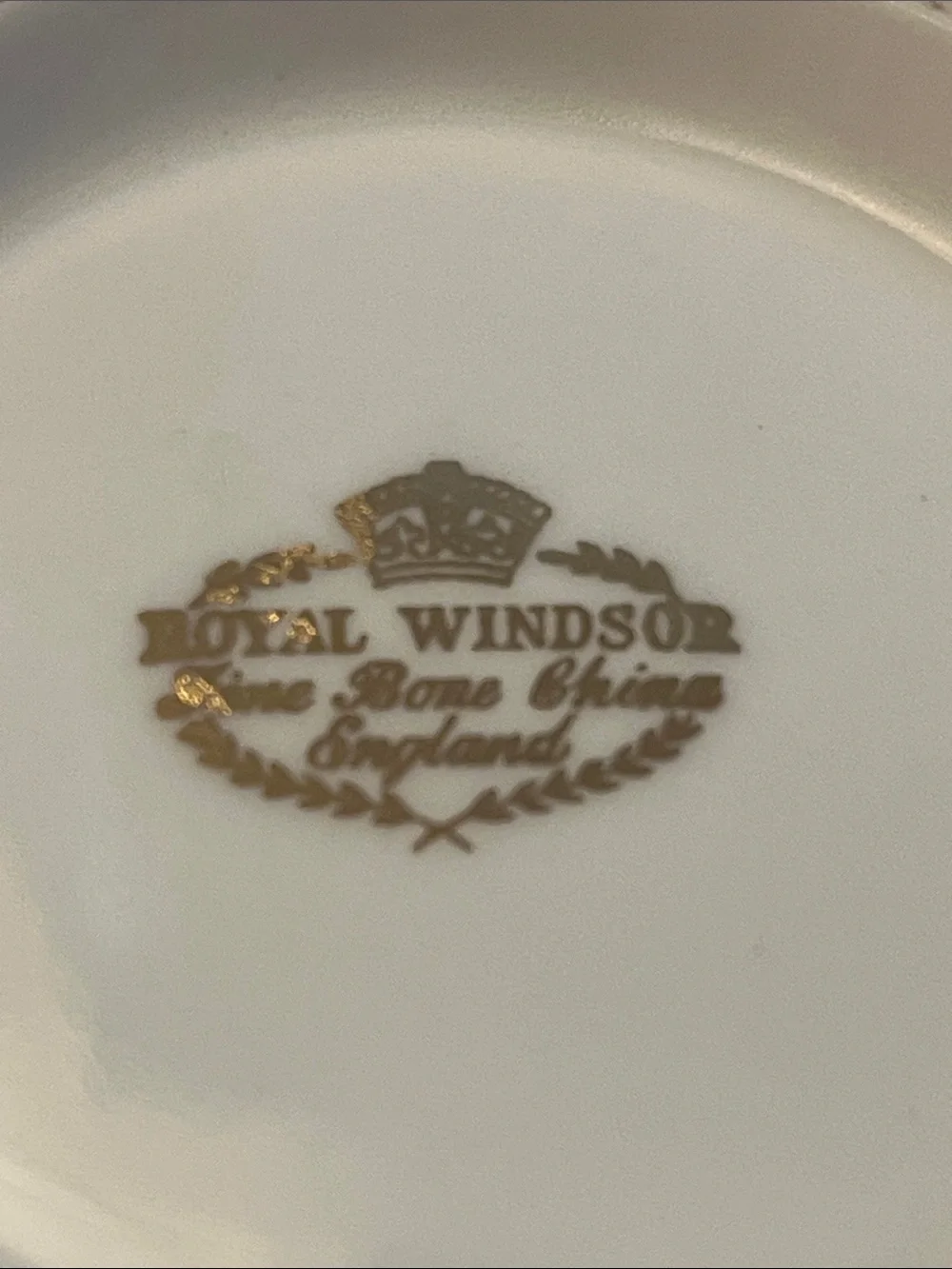 Royal Windsor Bone China  Creamer, sugar bowl Tea Cup & Saucer -50th Anniversary